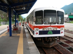 今は思い出の神岡鉄道（2006年）