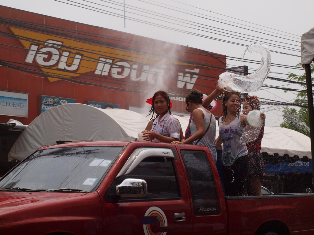 ソンクランータイ・ノンカイ_2    2014.4.13