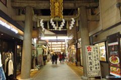 早春の新京極にて　その１