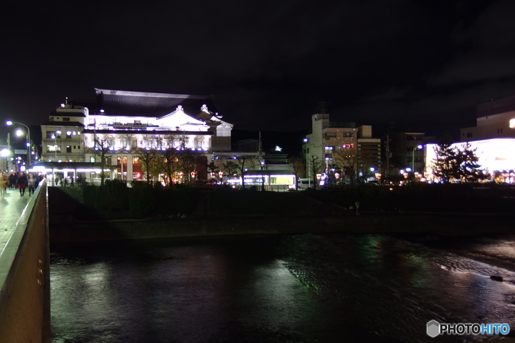 四条通の夜　その５