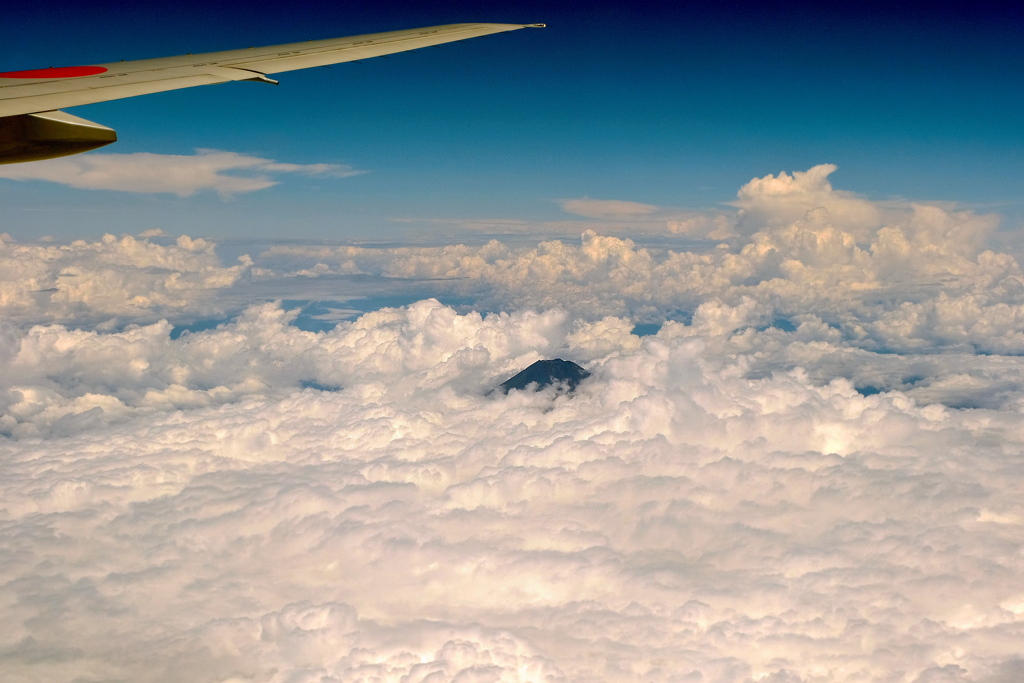 上空からの富士山 2019 文月 その１