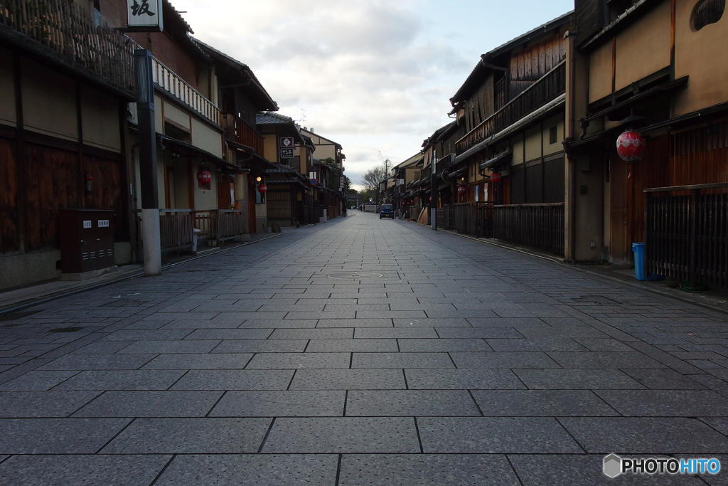 朝の花見小路　その２