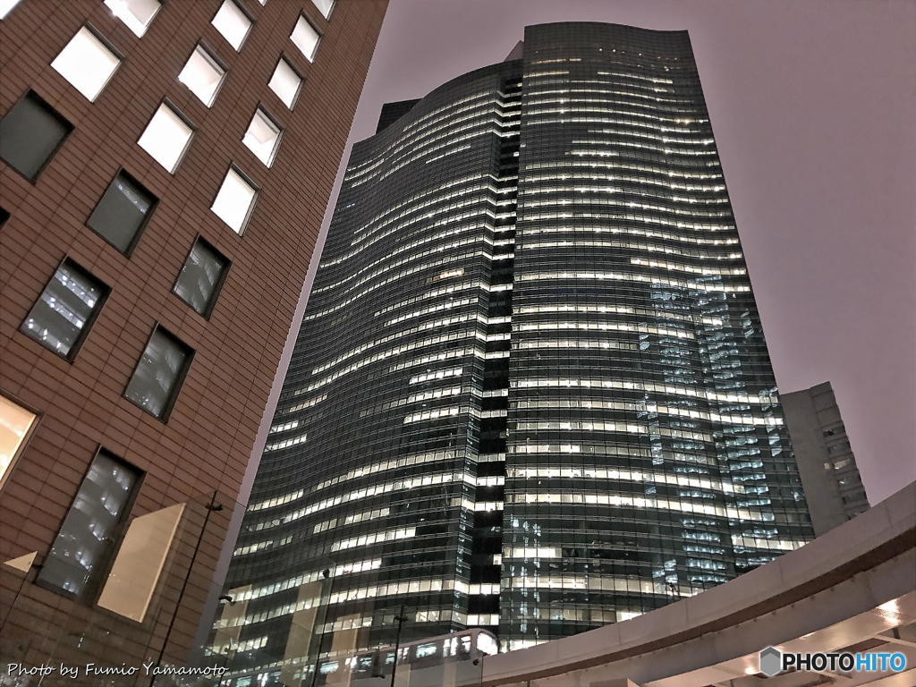 夜の汐留　その１