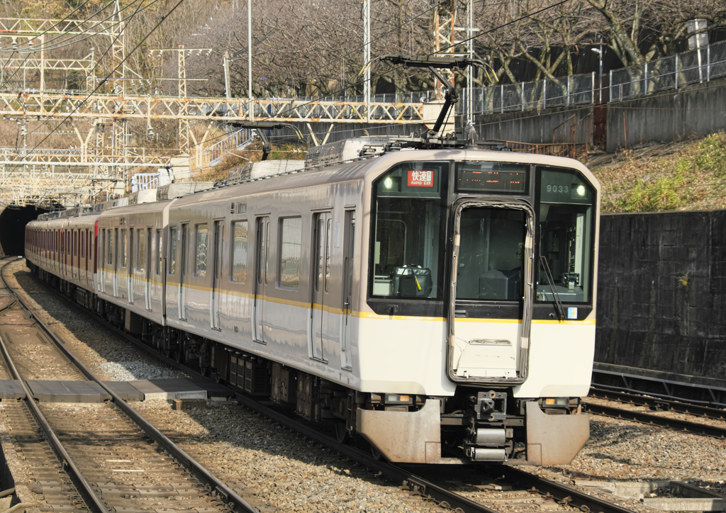 石切駅で ２