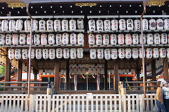 八坂神社　境内