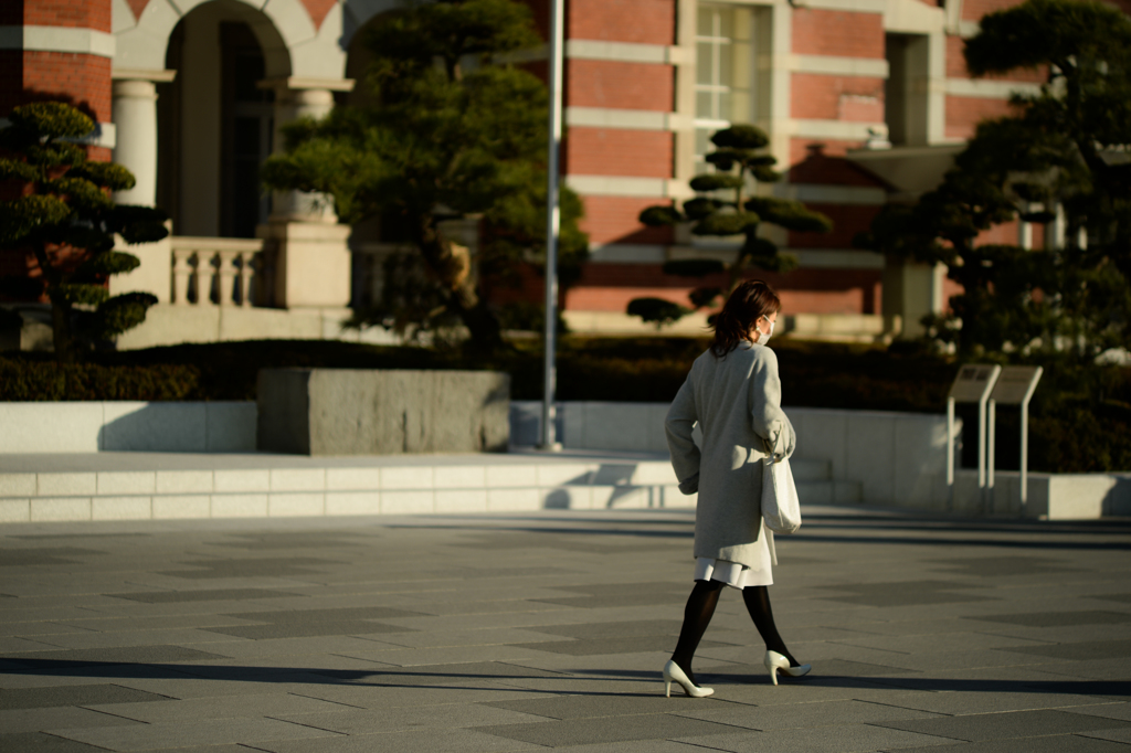 黄昏の女性