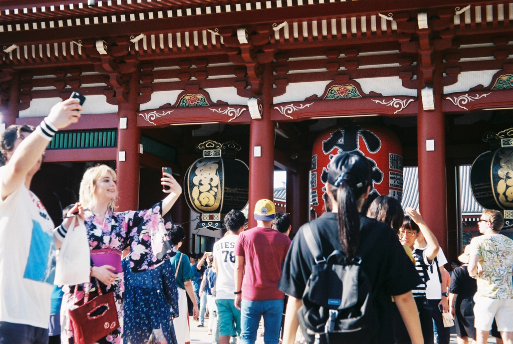 国際的な浅草寺