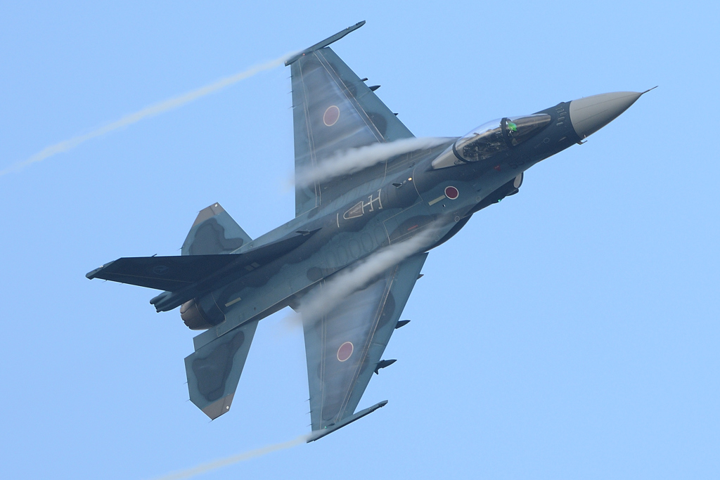 岐阜基地航空祭2016予行　F-2機動飛行