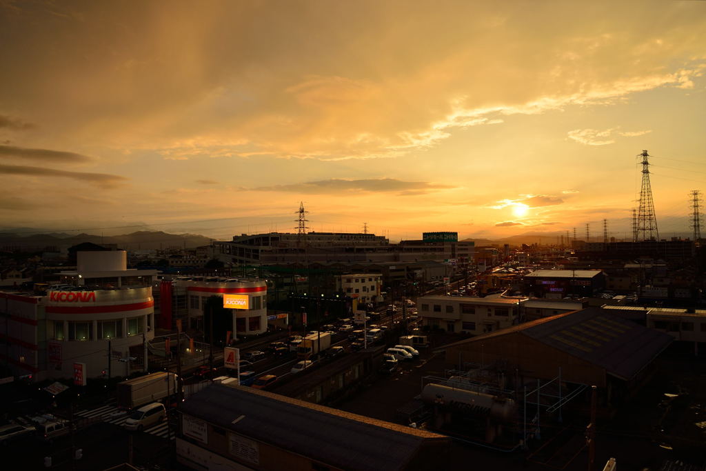 夕日は七難隠す