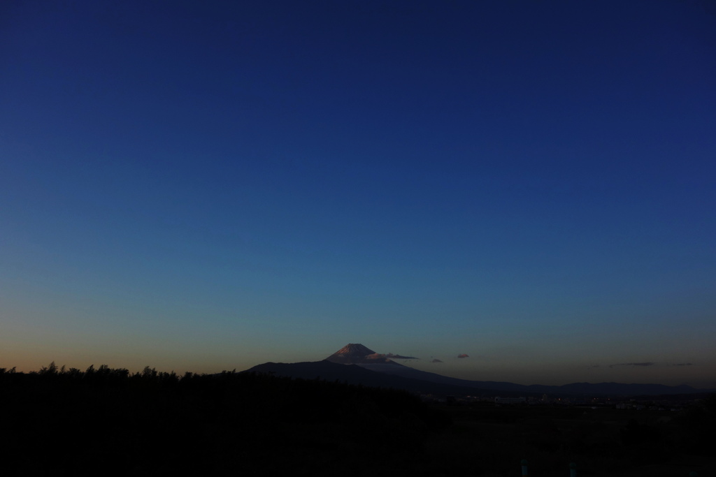 今日の夕方富士山