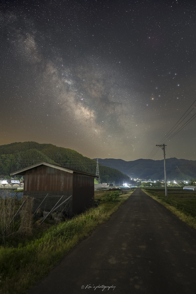 星の県の農道にて
