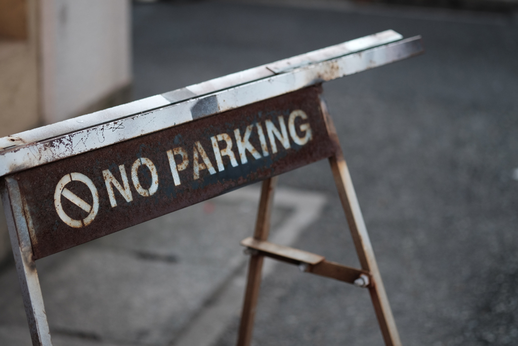 NO PARKING（神戸トアロード）