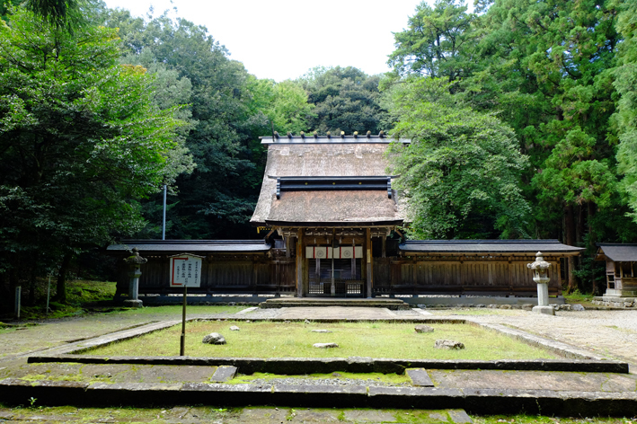 Sacred, Wakasahiko Shrine