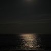 夜の海原