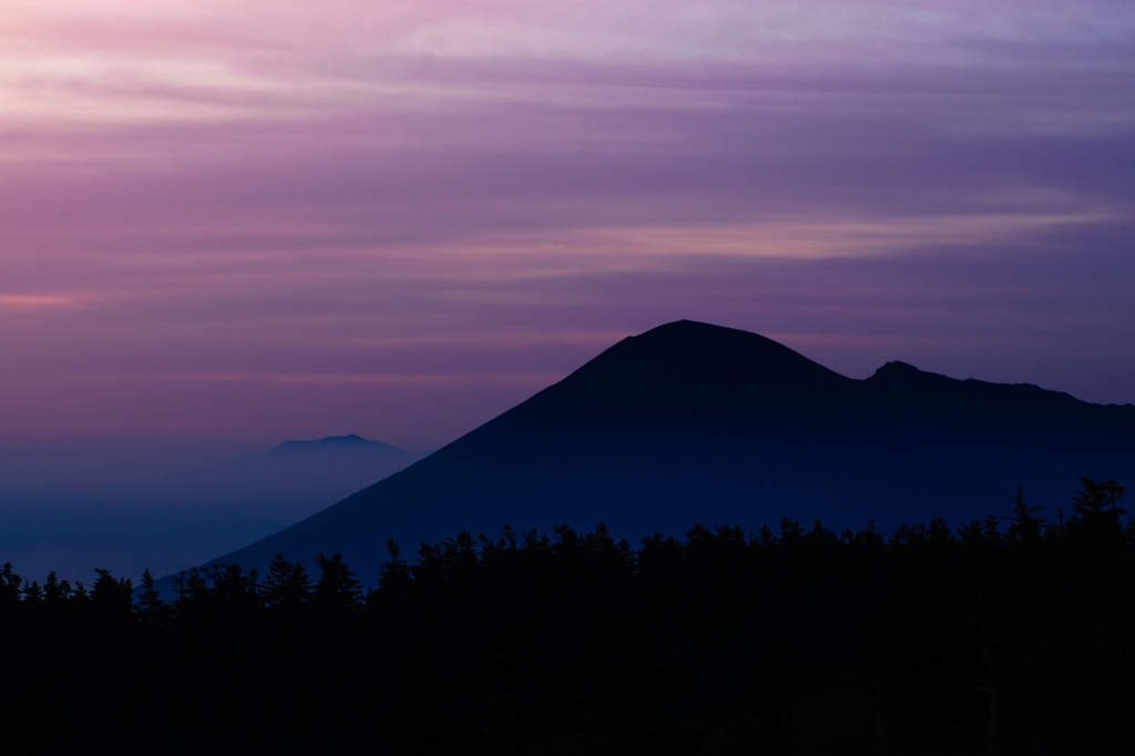 紫雲の岩手山