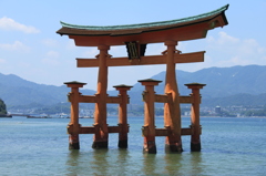 厳島