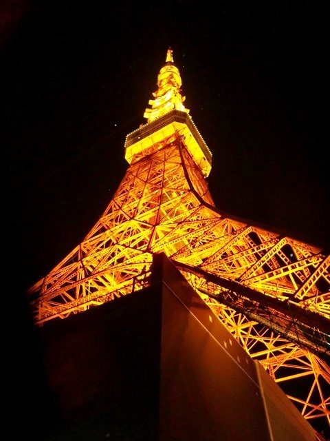 照らし続けしもの