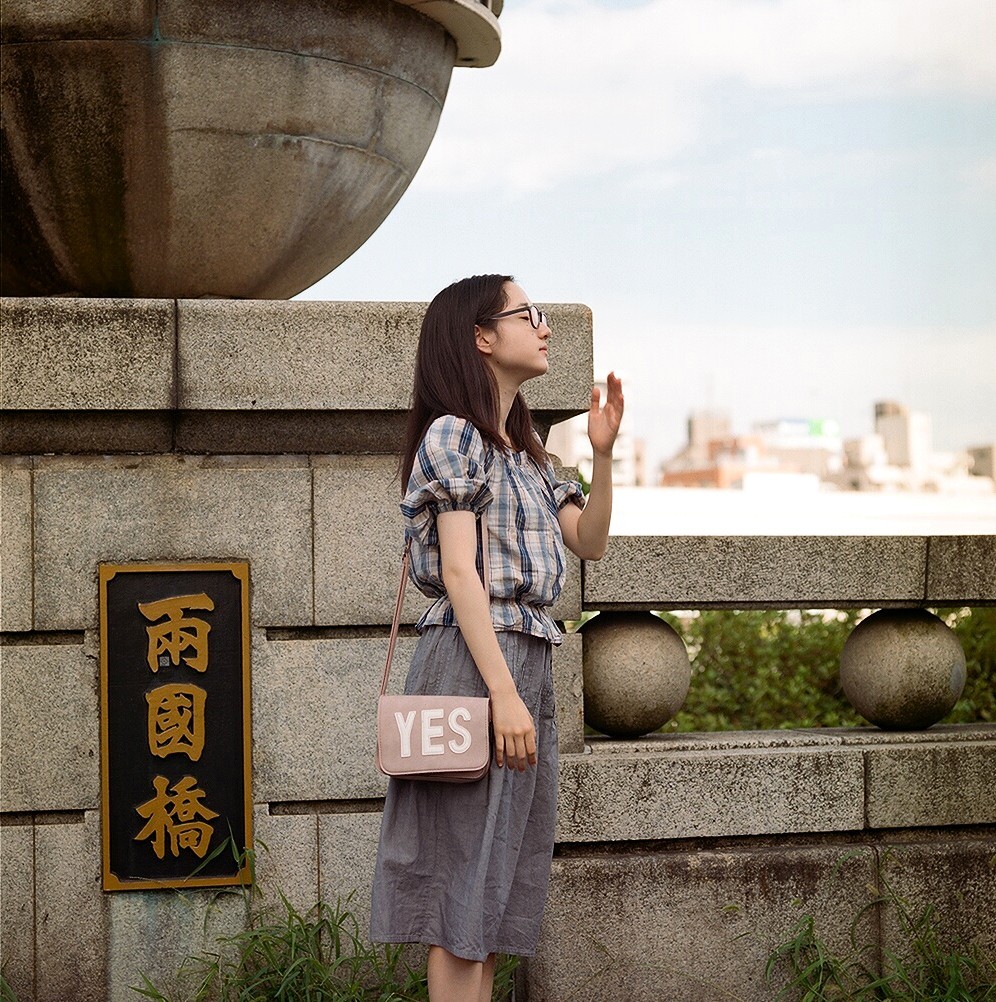 へっ…