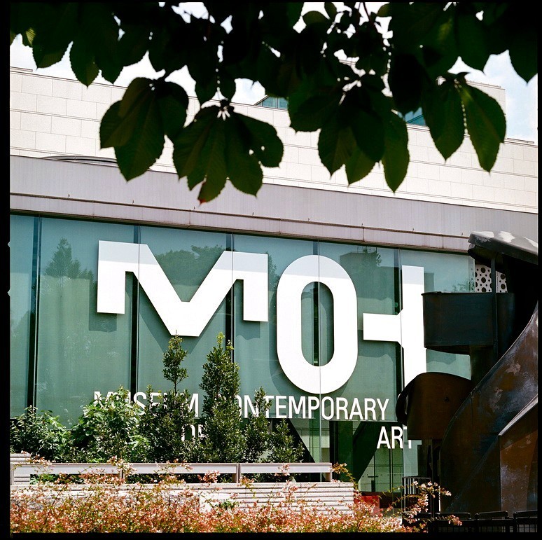 MOT