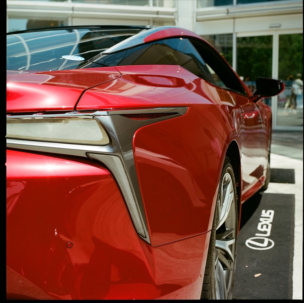 LEXUS LC