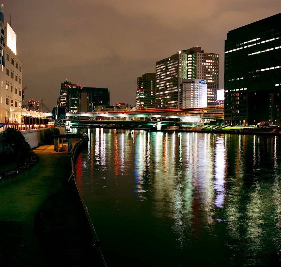 五月雨を