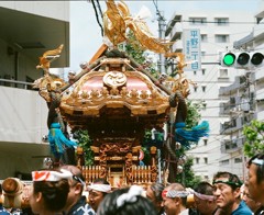 夏は神輿だ