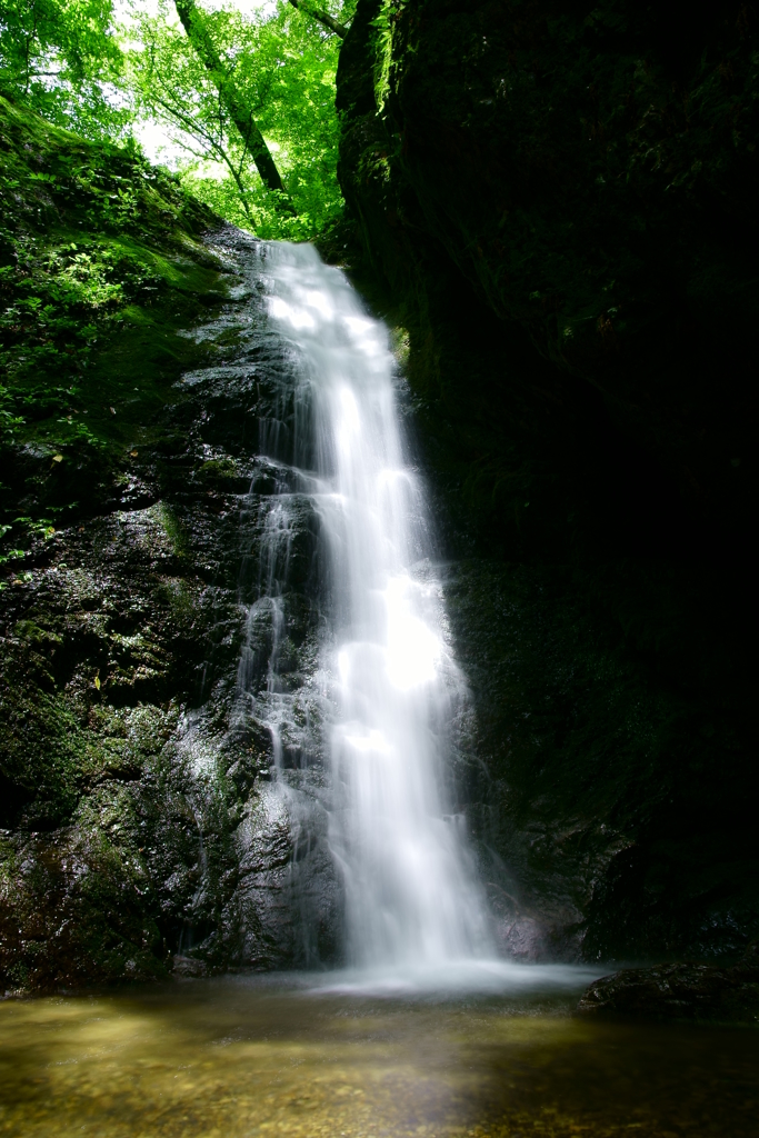 綾広の滝