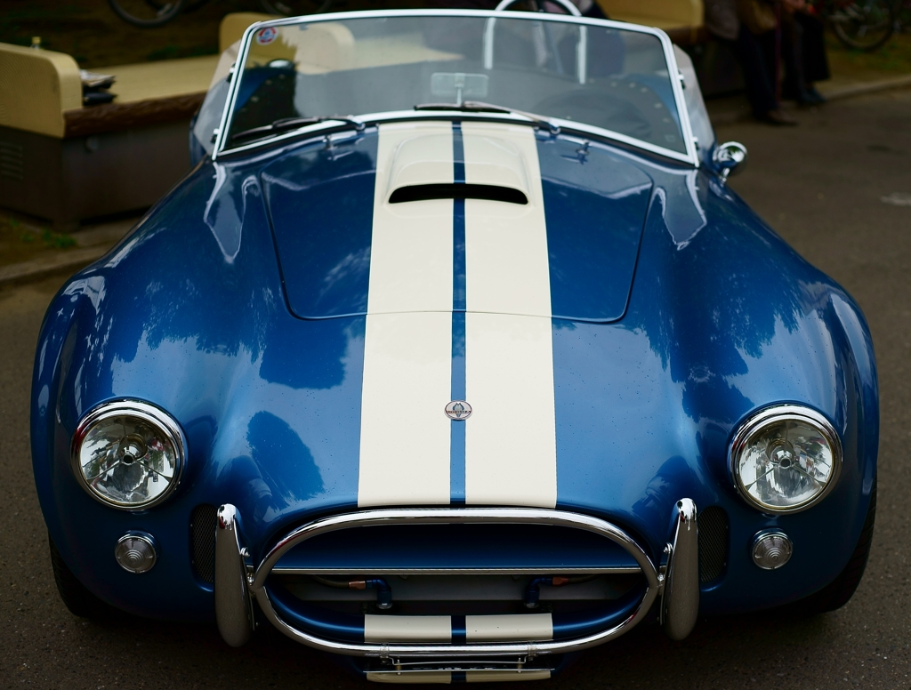 AC Cobra 427