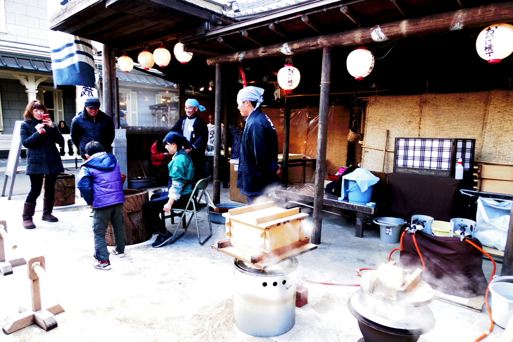 餅つき①