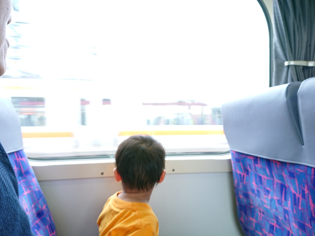 名鉄電車の外にはJR東海道線