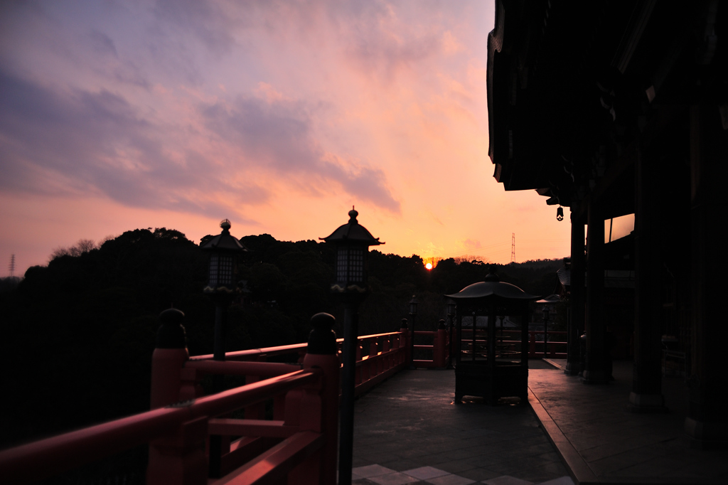 朝護孫子寺　夕景