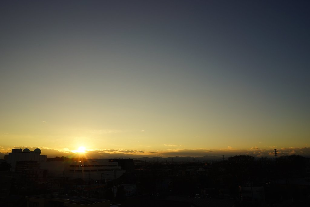 雨上がりの武蔵野上空