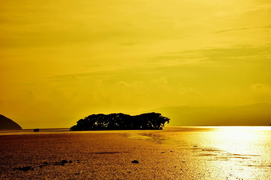 golden lake