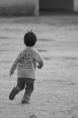 駆ける３歳児