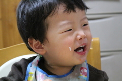 食事中の一コマ