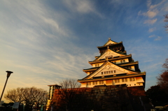 夕日に照る大阪城