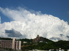 大きな雲