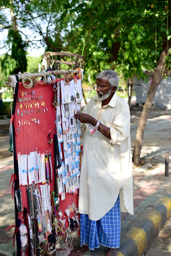 Street accessory shop in Ahmedabad