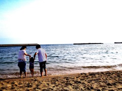 Family on Suma Beach 