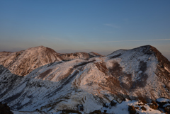 夕日に染まるくじゅう連山