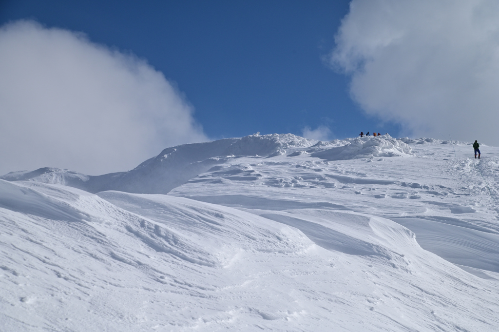 伯耆大山ブルーと雪原と♪