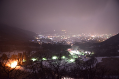 雪降る狭霧台