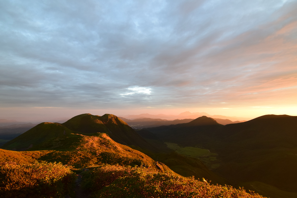 九重連山の朝②