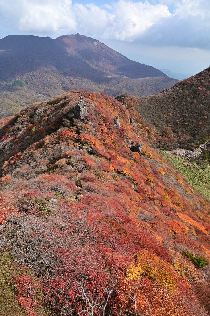 くじゅう連山～三俣山紅葉Ⅱ～