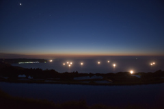 東後畑棚田と漁り火②