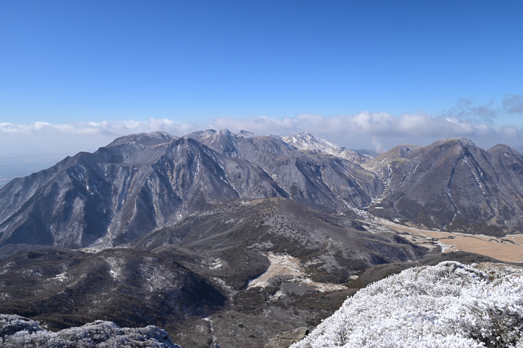 くじゅう連山を見渡して