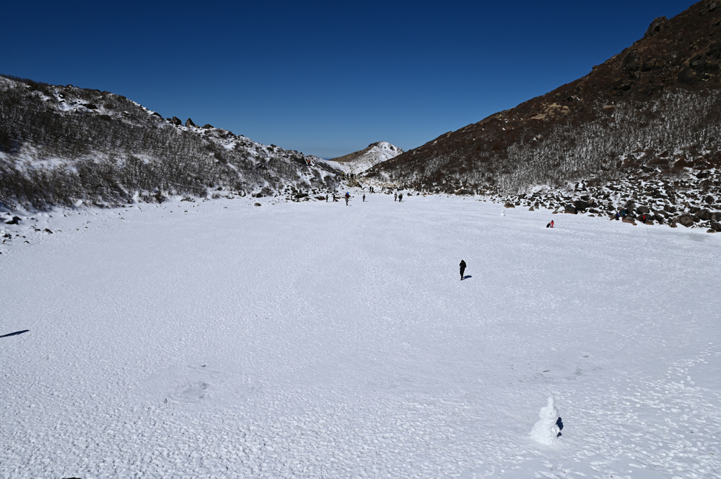 くじゅう連山～雪原の御池～