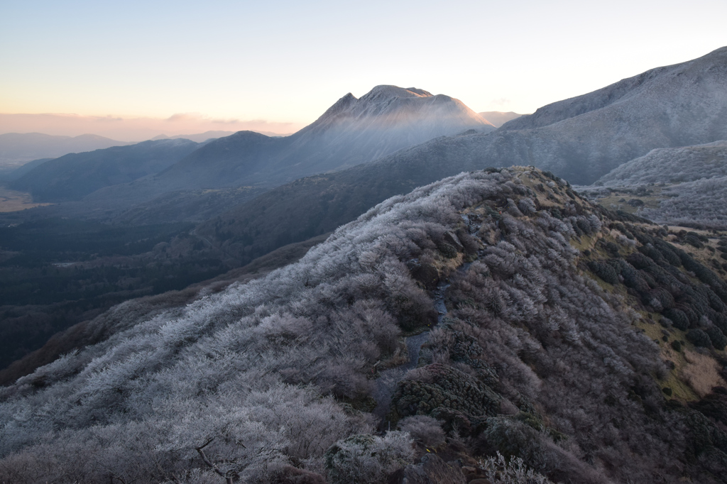 沓掛山より日の出