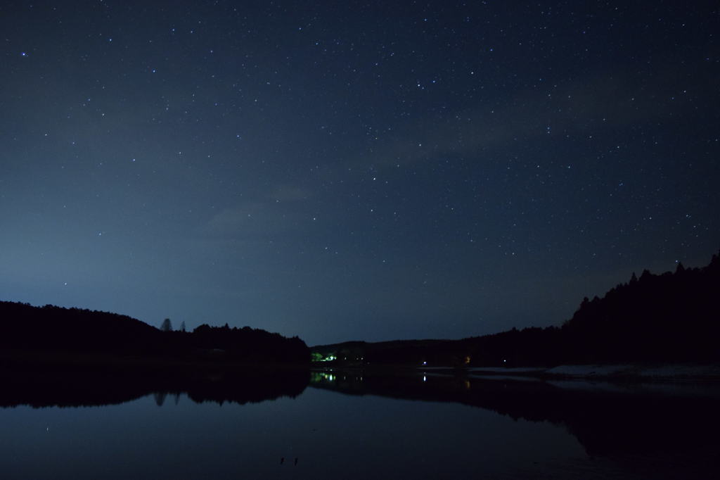 久住山下湖の星空