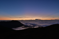 くじゅう連山～稲星山夜明け前の雲海～